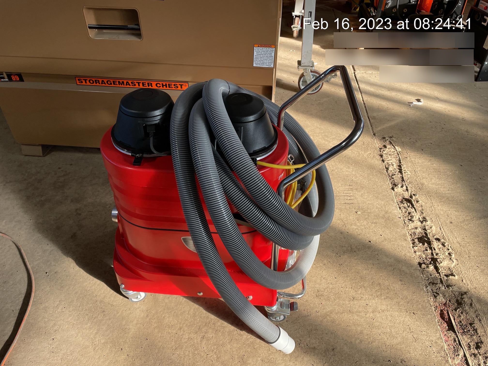 2022 EDCO VAC-200