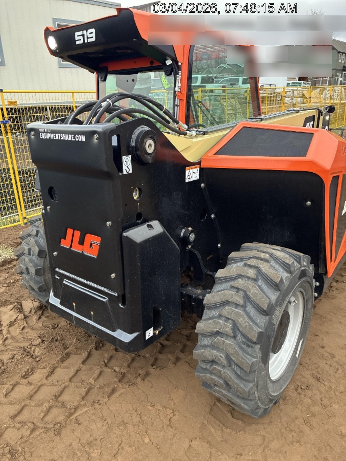 2025 JLG 519
