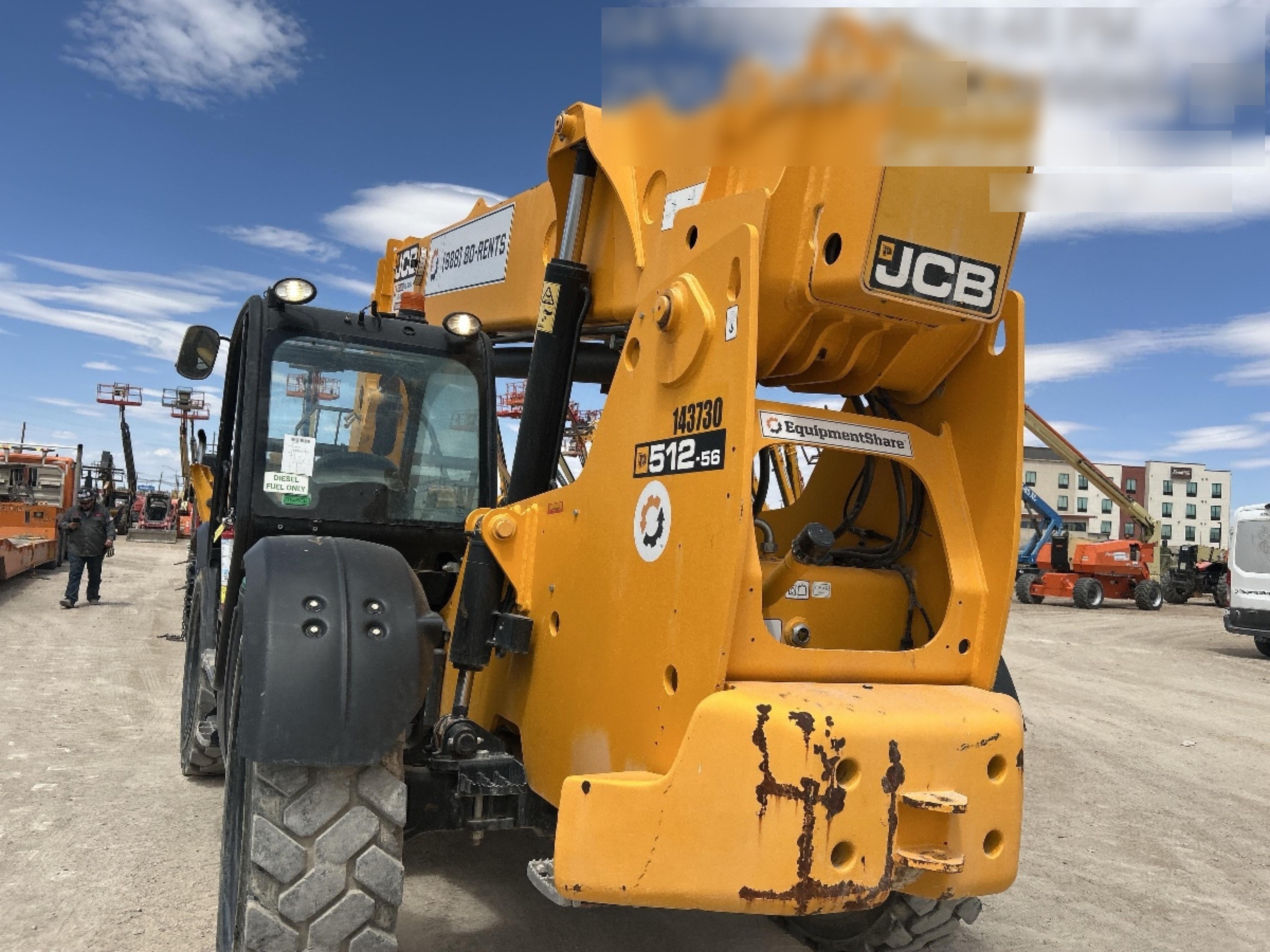 2021 JCB 512-56