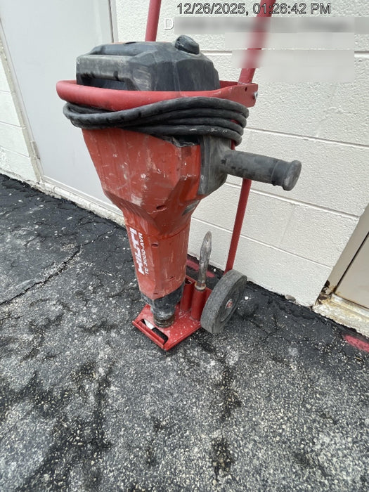 2022 HILTI TE 3000-AVR