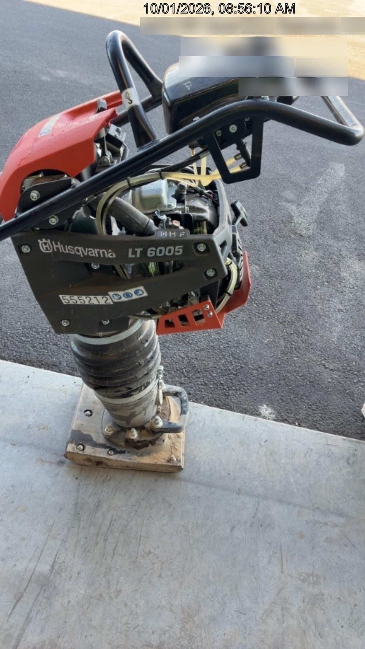 2025 HUSQVARNA LT6005