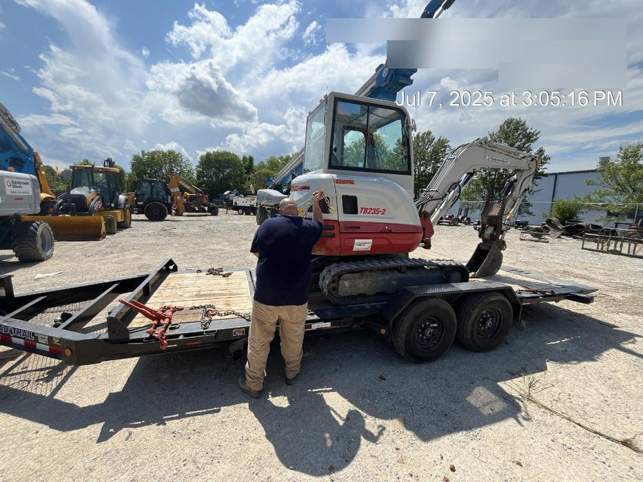 2023 LOADTRAIL Tilt-Deck Rental Trailer