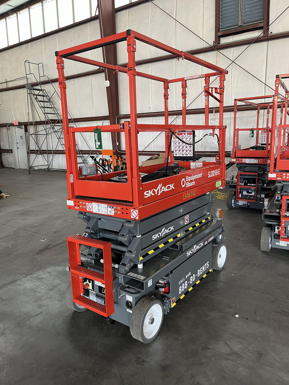 2024 Skyjack SJ3219 Electric Drive, Sld NM Tires, DBcns, RFRails, Power to Platform, T3 + Access Control