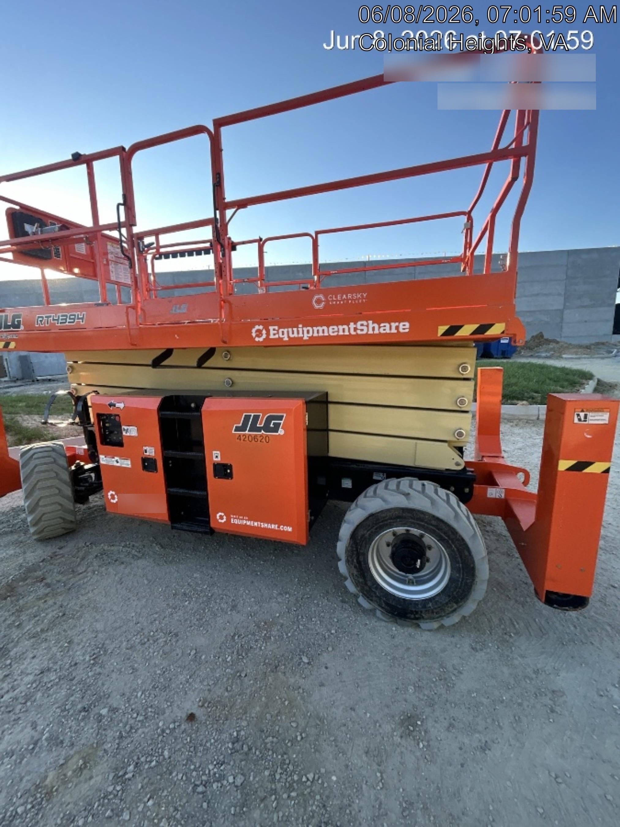 2024 JLG RT4394