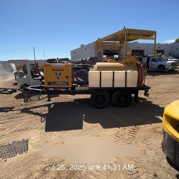 2022 VAC-TRON LP573XDT