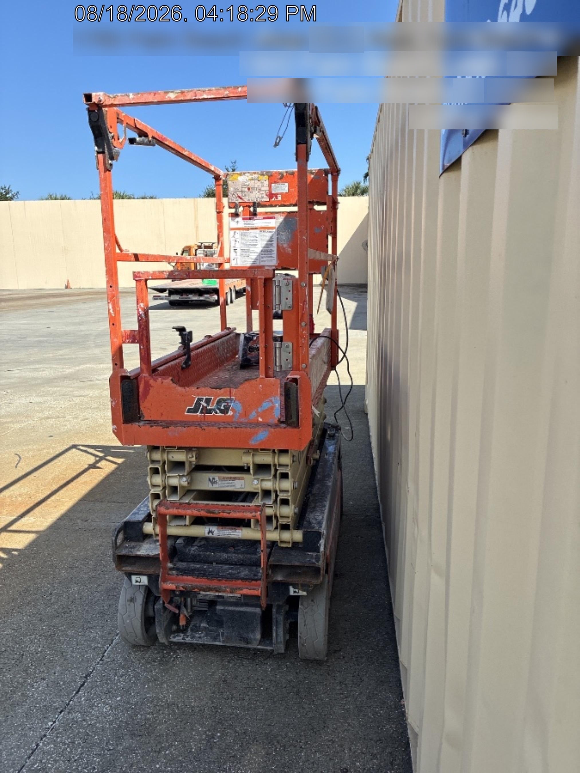 2023 JLG ES1932