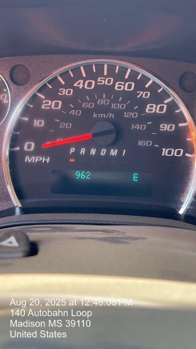 2023 CHEVROLET Express Van - Rental