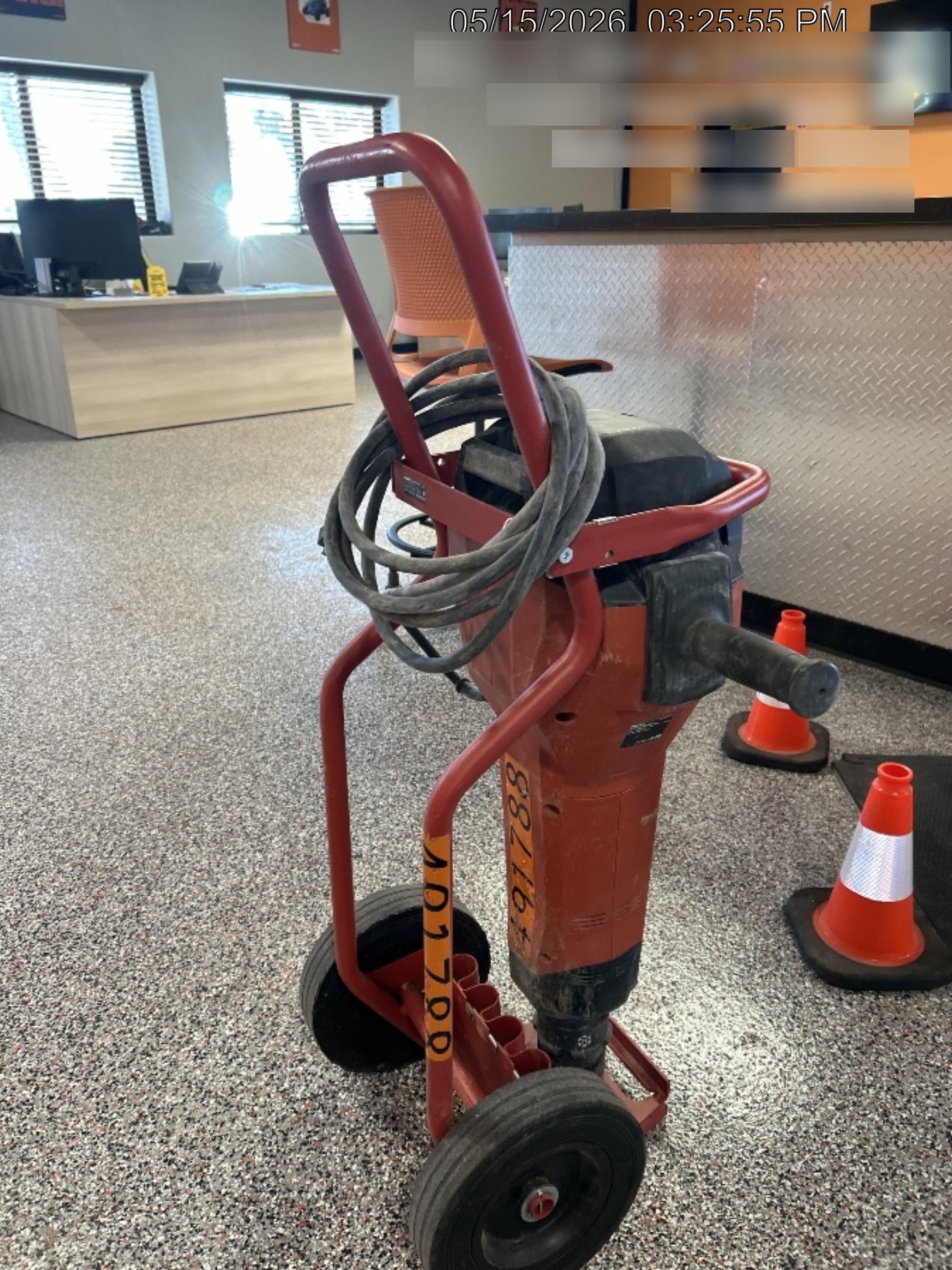 2025 HILTI TE 3000-AVR
