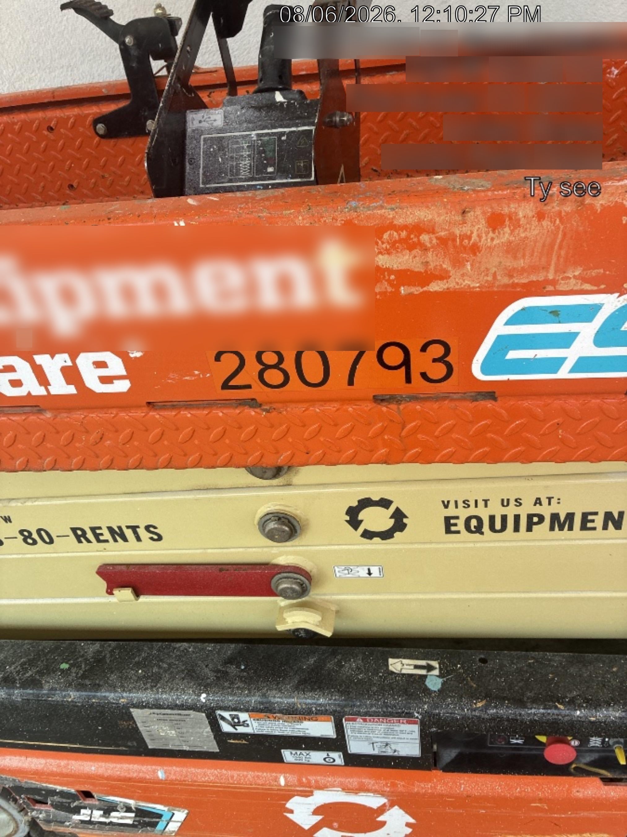 2022 JLG ES1932