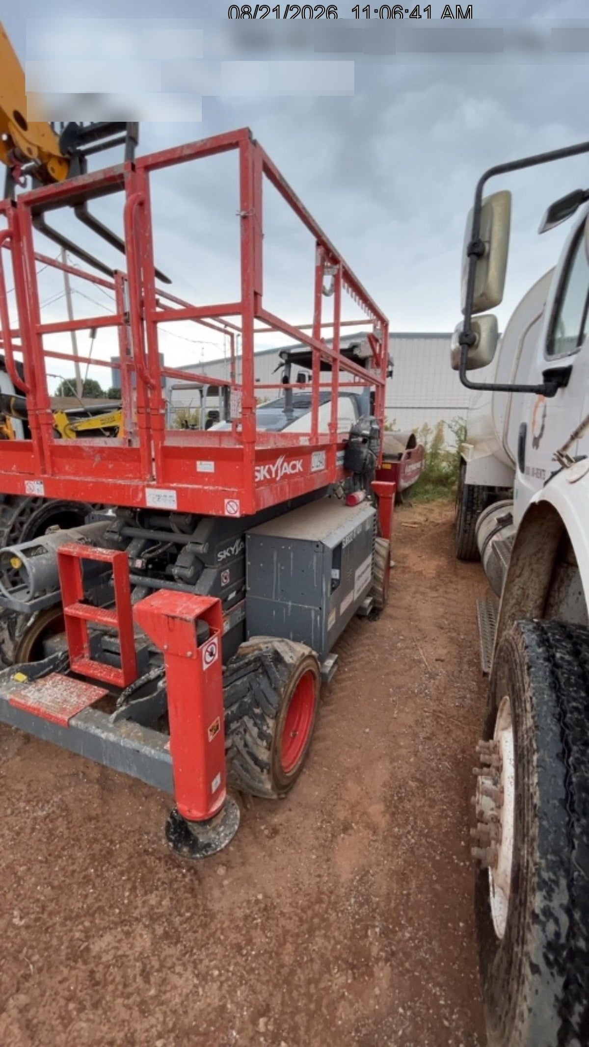 2023 SKYJACK SJ6832 RT