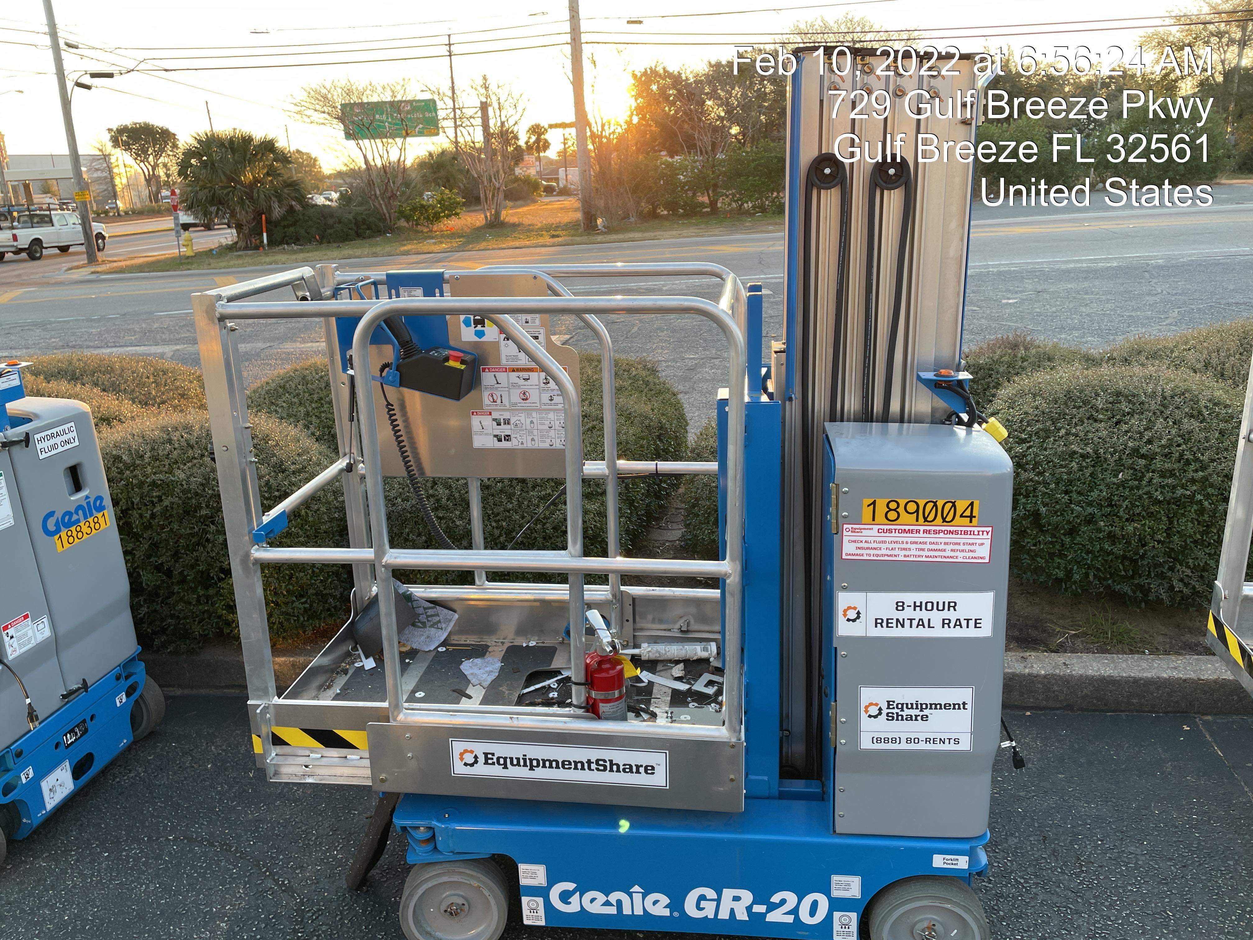 2021 GENIE AWP-30S DC