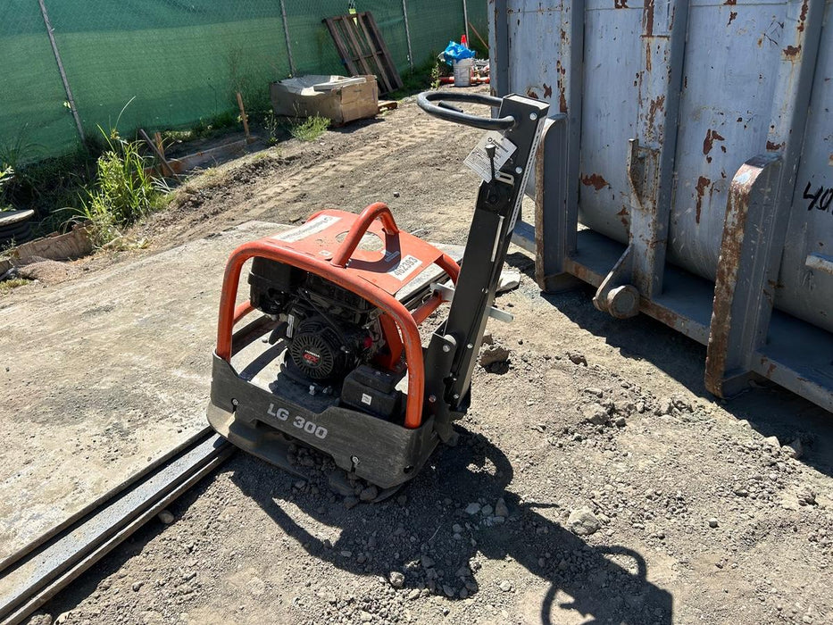 2024 HUSQVARNA LG300