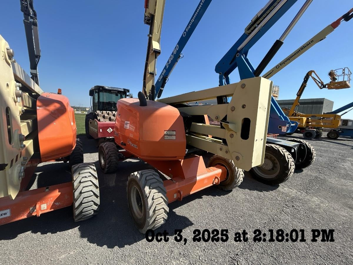 2019 JLG 450AJ