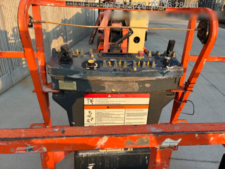 2019 JLG E450AJ