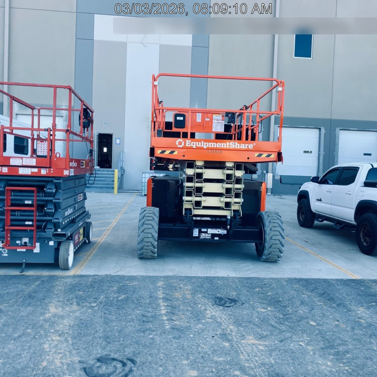 2025 JLG RT4394