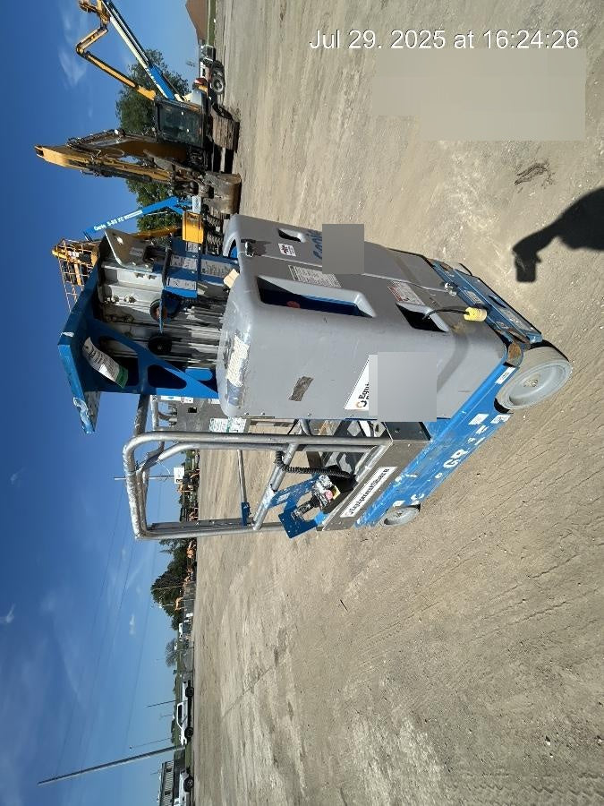 2018 GENIE GR-15