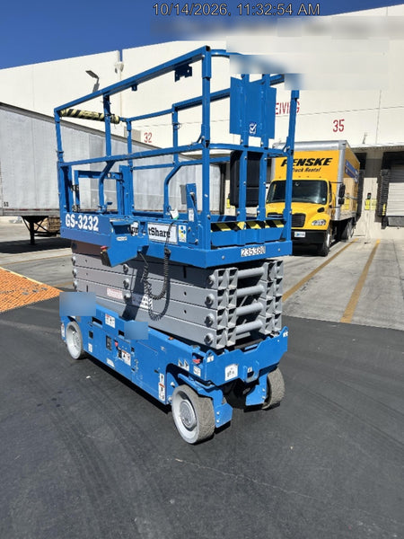2022 GENIE GS-3232