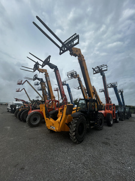 2023 JCB 510-56