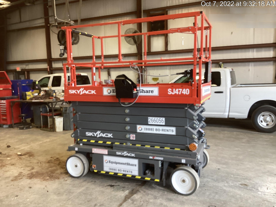 2022 SKYJACK SJ4740