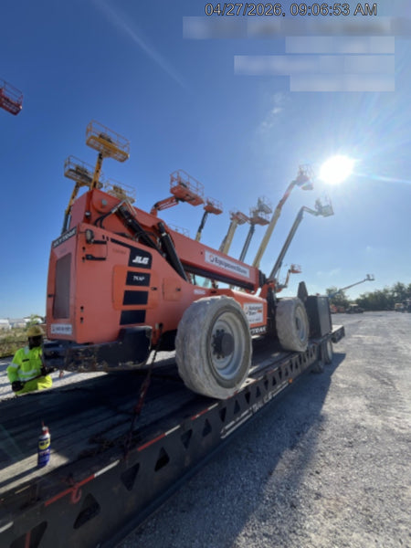 2021 SKYTRAK 10054