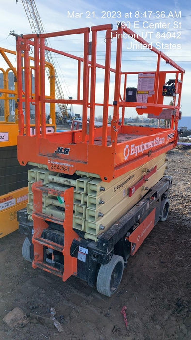 2022 JLG R4045