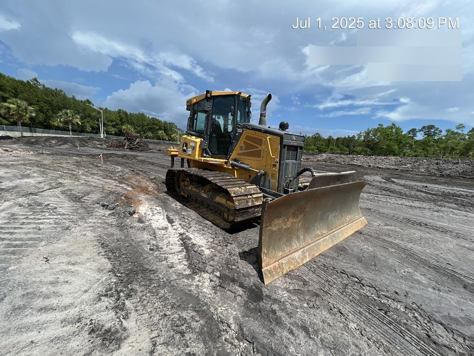 2020 JOHN DEERE 700L