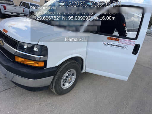 2025 CHEVROLET Express Van - Rental