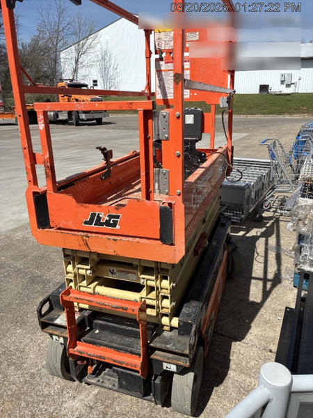 2022 JLG ES1932
