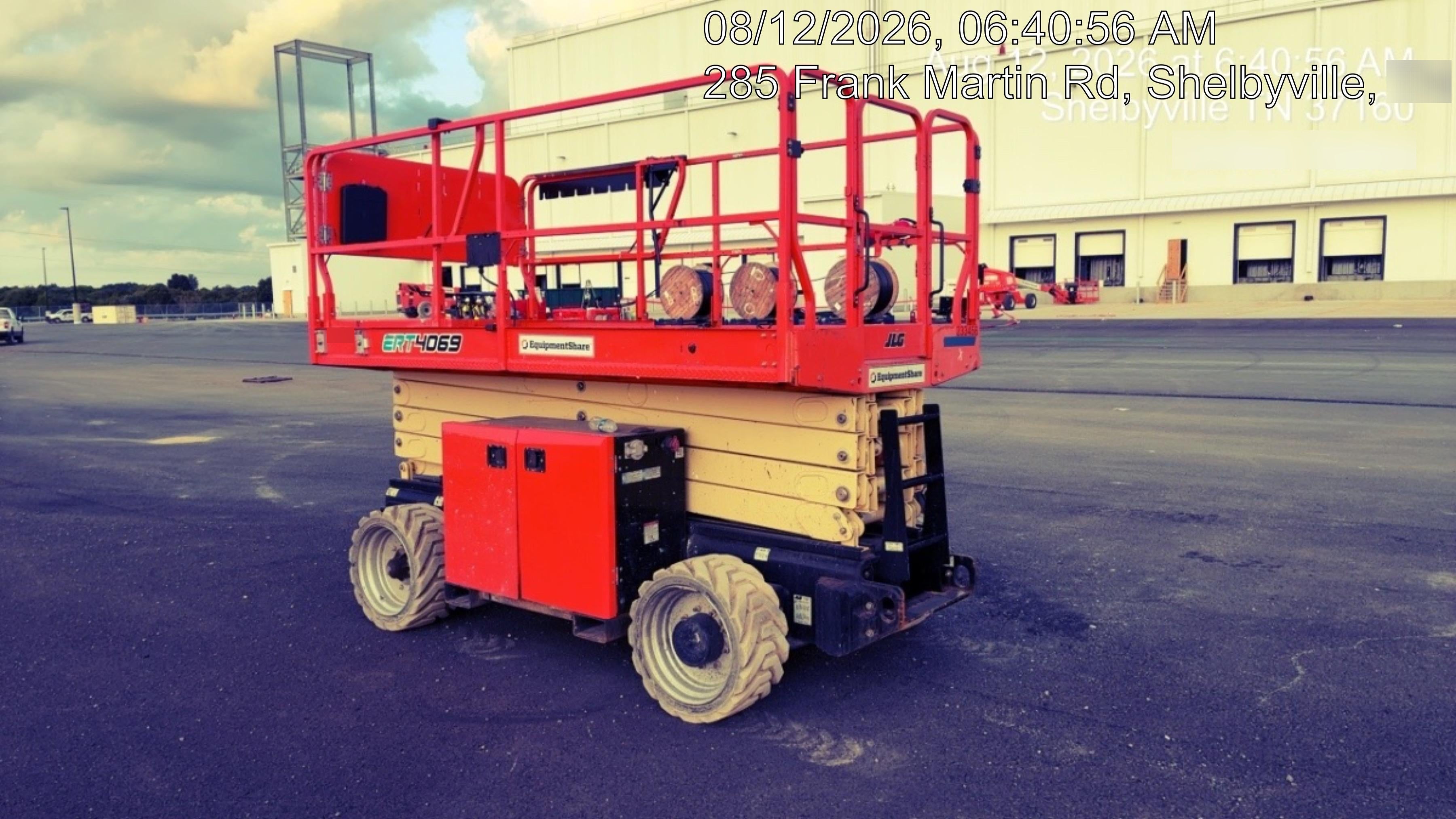 2022 JLG ERT4069