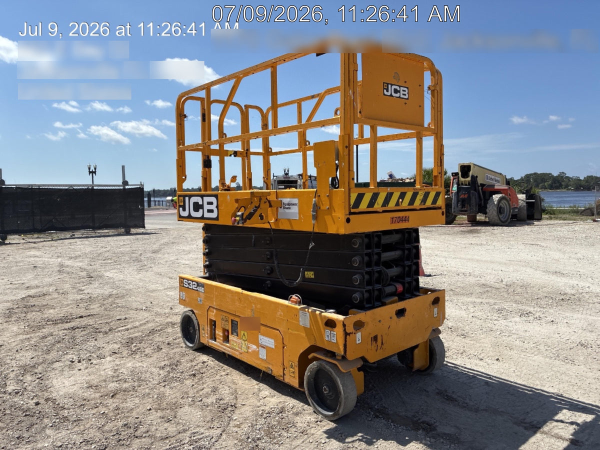 2021 JCB S3246E