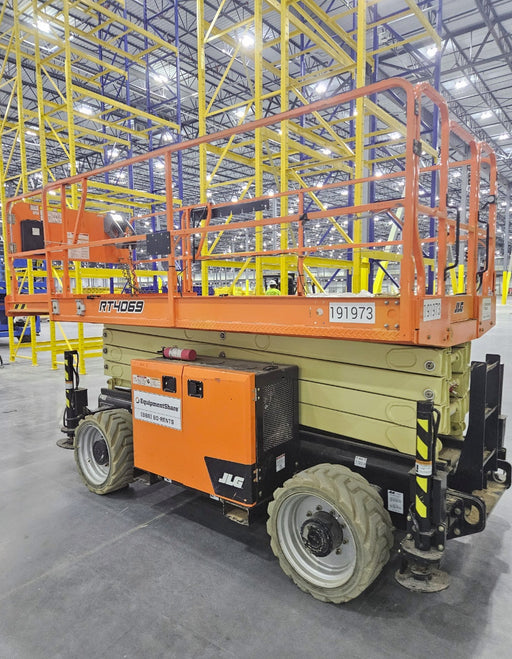 2021 JLG RT4069