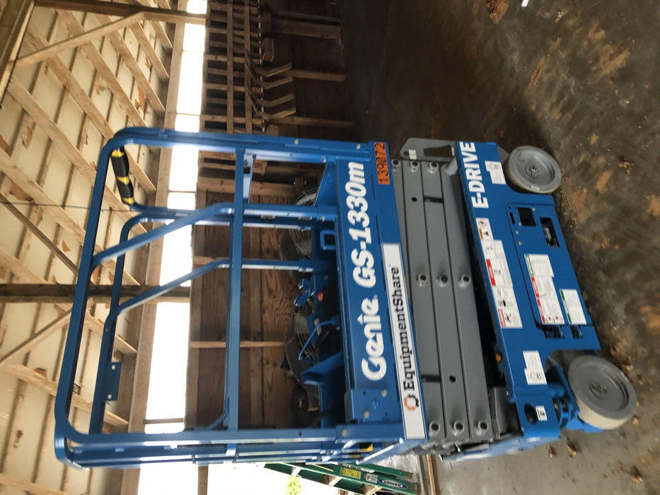 2021 GENIE GS-1330m