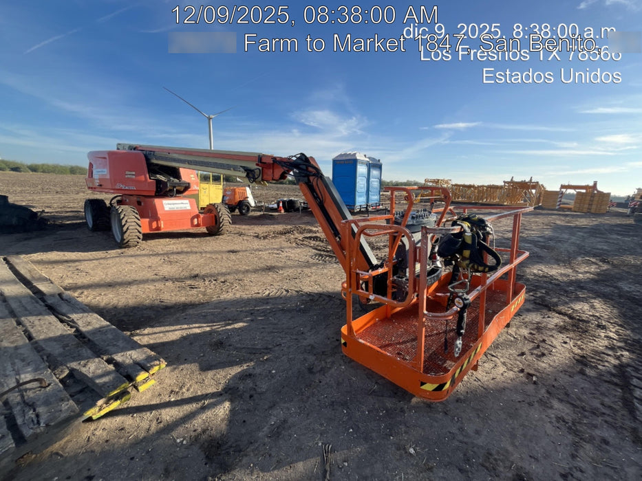 2020 JLG 660SJ