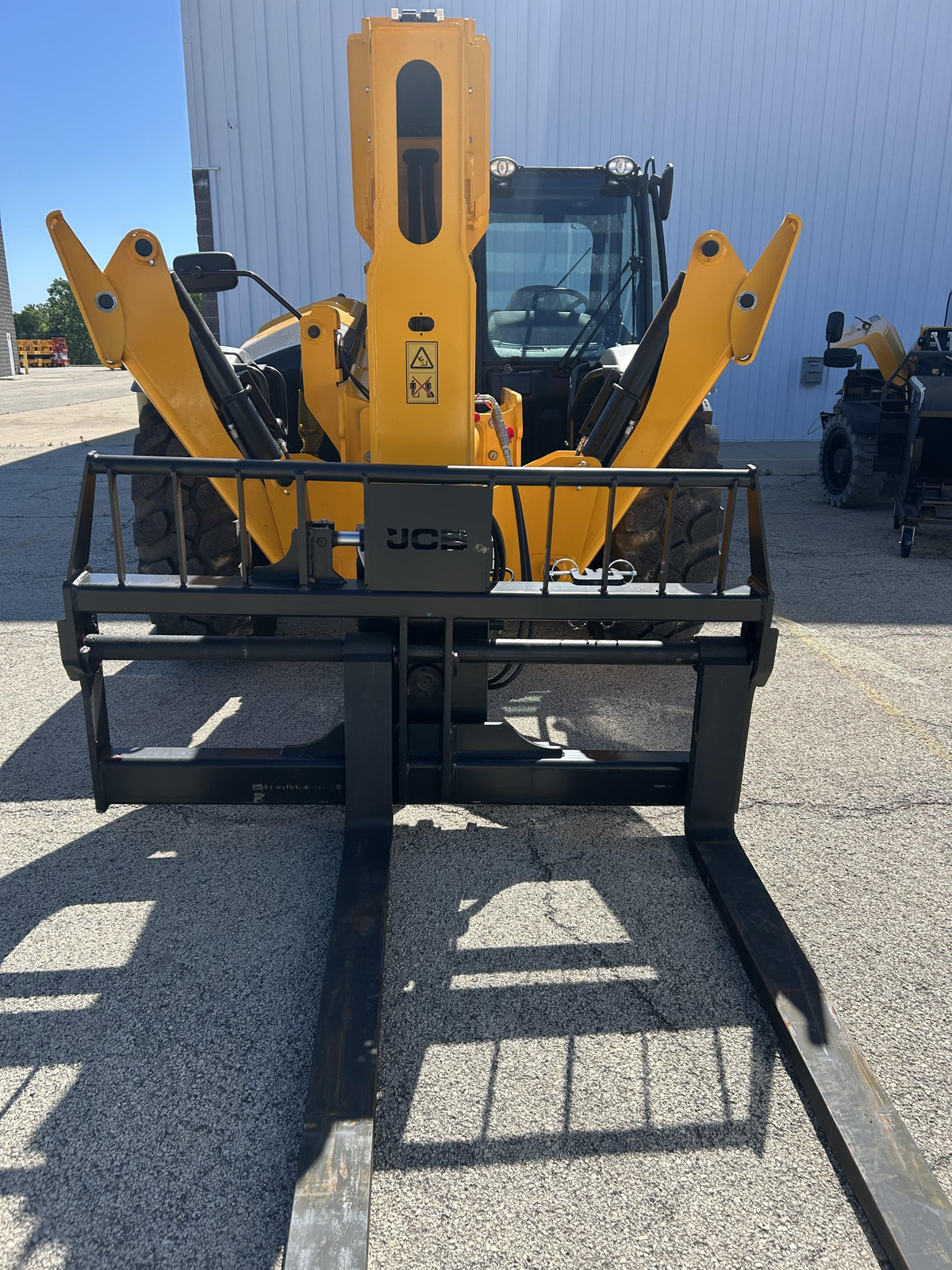 2026 JCB 514-56