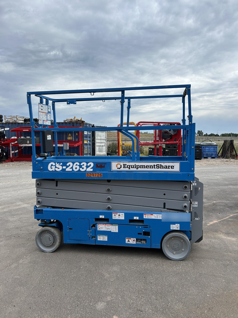2023 GENIE GS-2632