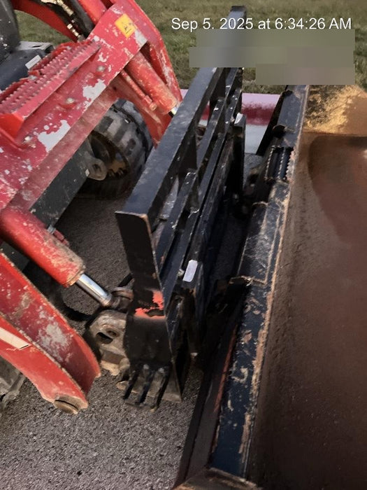 2024 ARROW MATERIAL HANDLING F5100CB