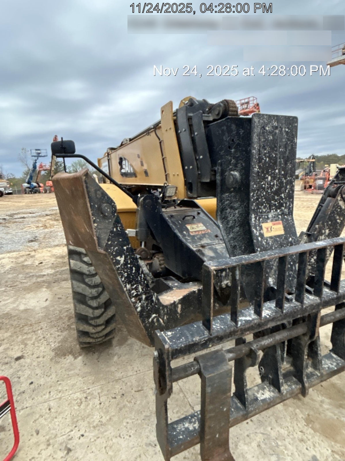 2021 SANY STH1056