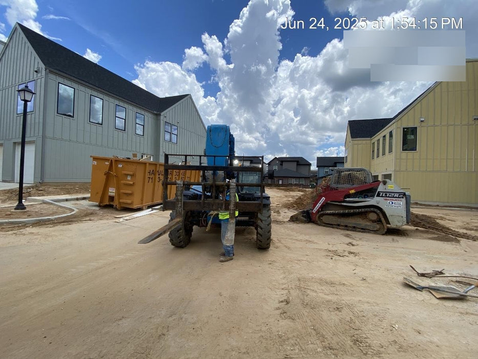 2019 Genie GTH-844 Genie GTH-844 w/Enclosed Cab w/HVAC, Work Lights, Solid Tires, Beacon, 60" Carriage and Forks