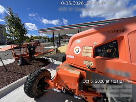 2021 JLG 400S