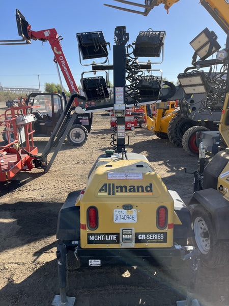 Allmand NLV3GR (4) LED Light Fixture 350W, 23' Vertical Mast, 3kW Prime, Towable, Deep Sea L401, Leveling Jacks, Yanmar T4F 5.8hp