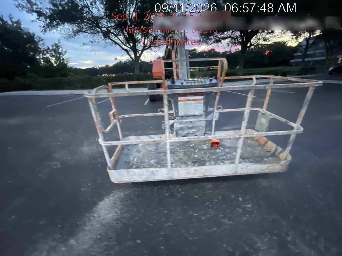 2021 JLG 660SJ
