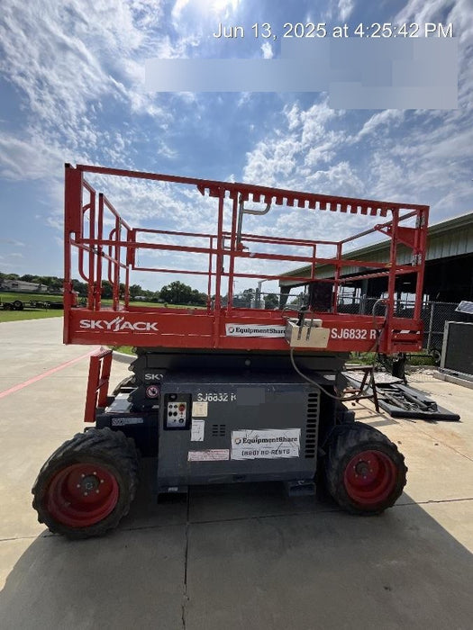2019 SKYJACK SJ6832 RT