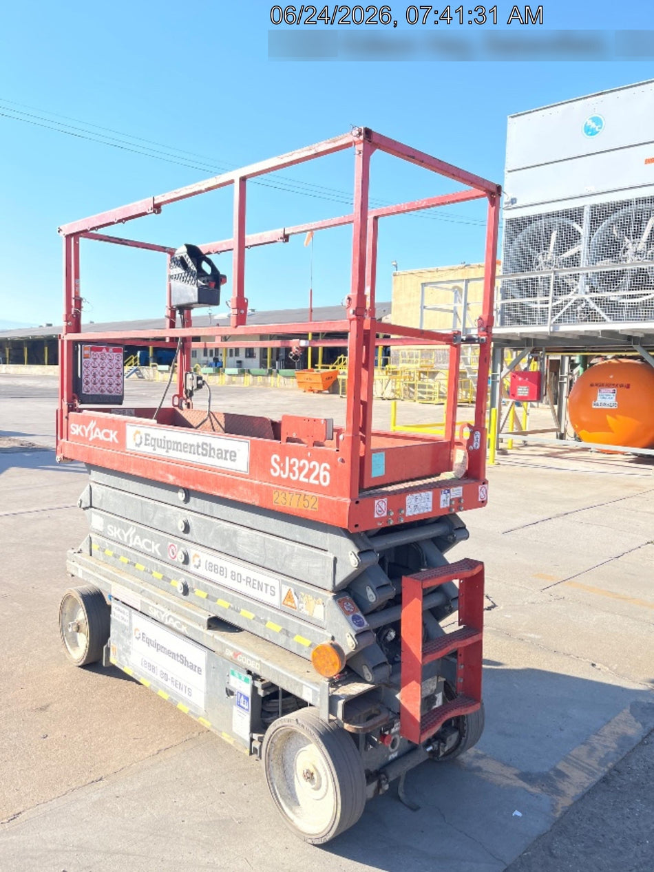 2022 SKYJACK SJ3226