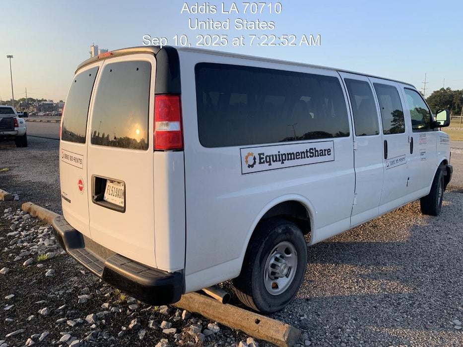 2023 CHEVROLET Express Van - Rental