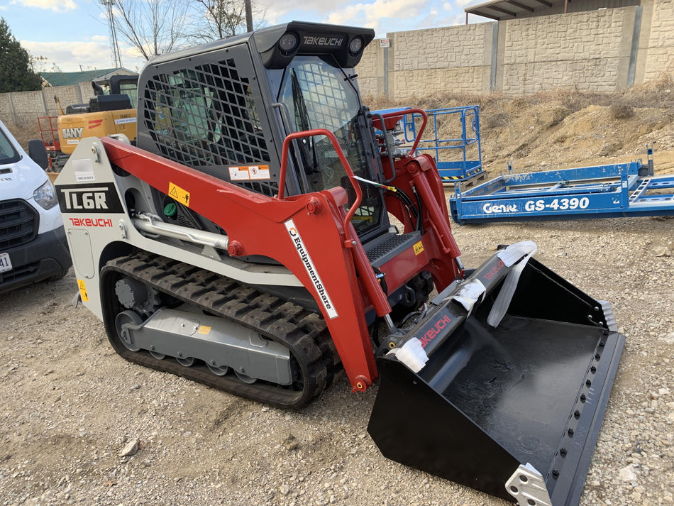 2021 TAKEUCHI TL6CR