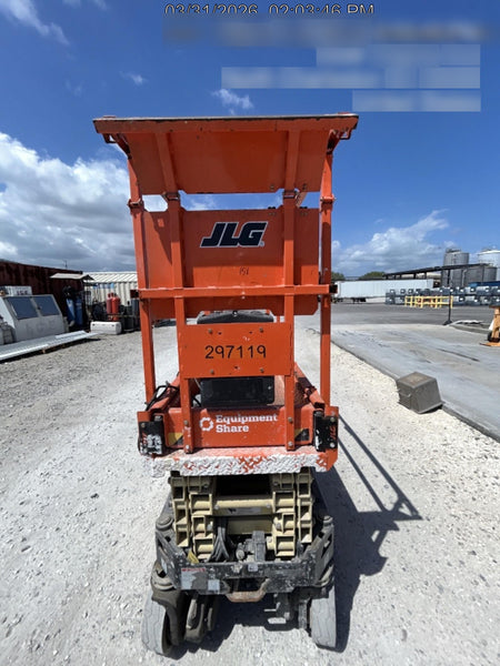 2023 JLG ES1932