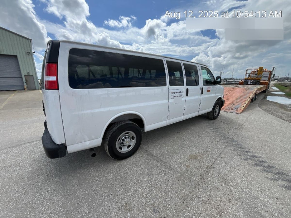 2025 CHEVROLET Express Van - Rental