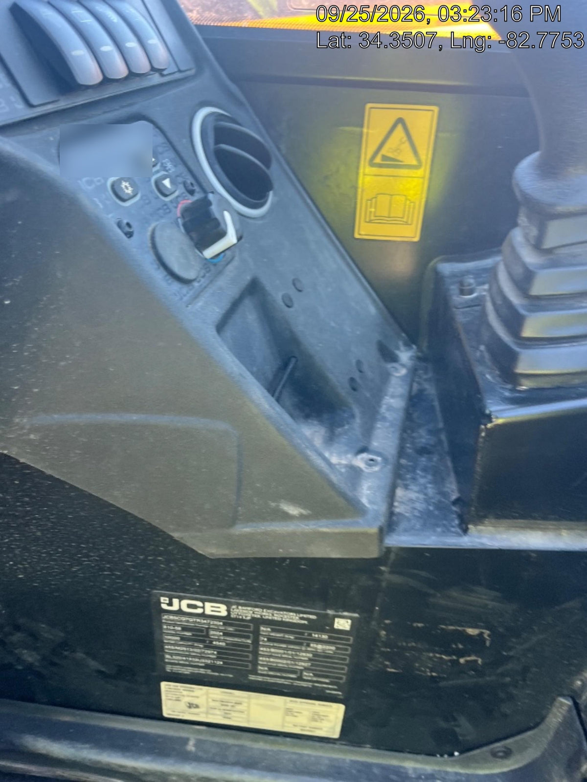 2025 JCB 510-56