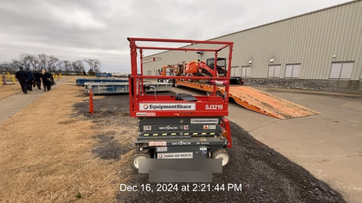 2023 SKYJACK SJ3219