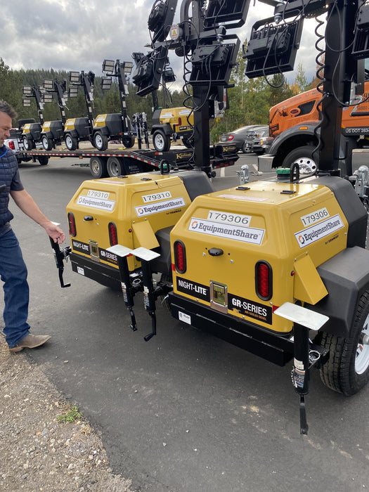 Allmand NLV3GR (4) LED Light Fixture 350W, 23' Vertical Mast, 3kW Prime, Towable, Deep Sea L401, Leveling Jacks, Yanmar T4F 5.8hp